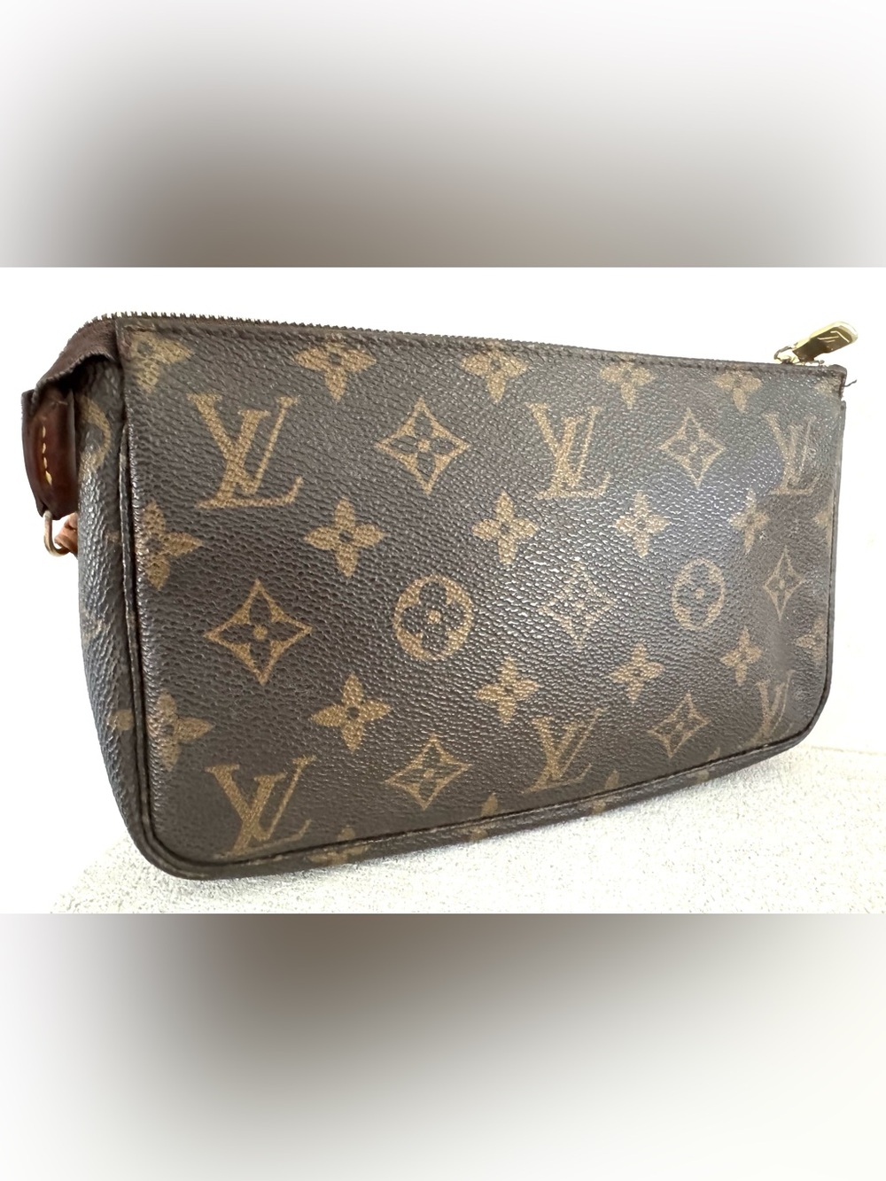LOUIS VUITTON Pochette Accessoires Monogram Vintage AR1021 France + Shopping Bag - Picture 4 of 11